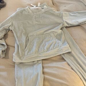 La Vie En Rose Blue Cozy Knit Pajama Set